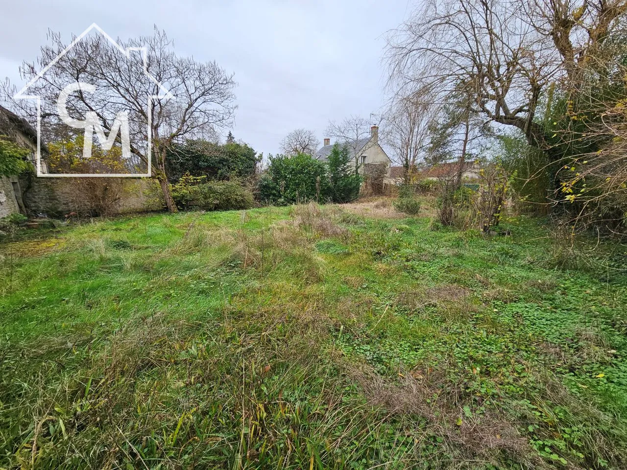 Maison avec jardin, dépendances et garage à Bannegon 