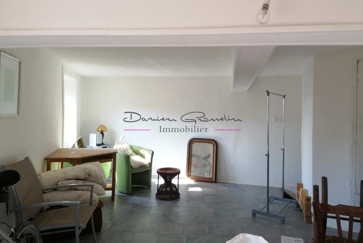 Maison de village de 75 m² avec 2 chambres à Balbigny en vente 