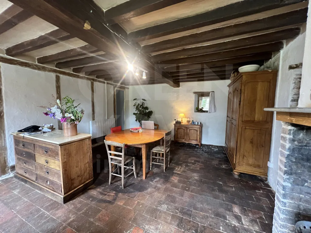 Maison ancienne de 82,5 m² avec grand terrain à Tannerre-en-Puisaye 