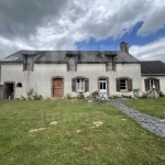 Maison ancienne de 82,5 m² avec grand terrain à Tannerre-en-Puisaye