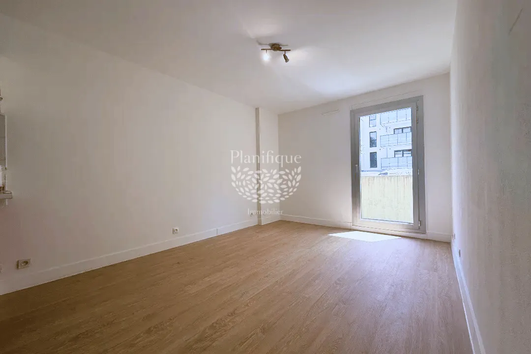 Appartement T2 lumineux avec balcon à Thonon-les-Bains - Résidence sécurisée 