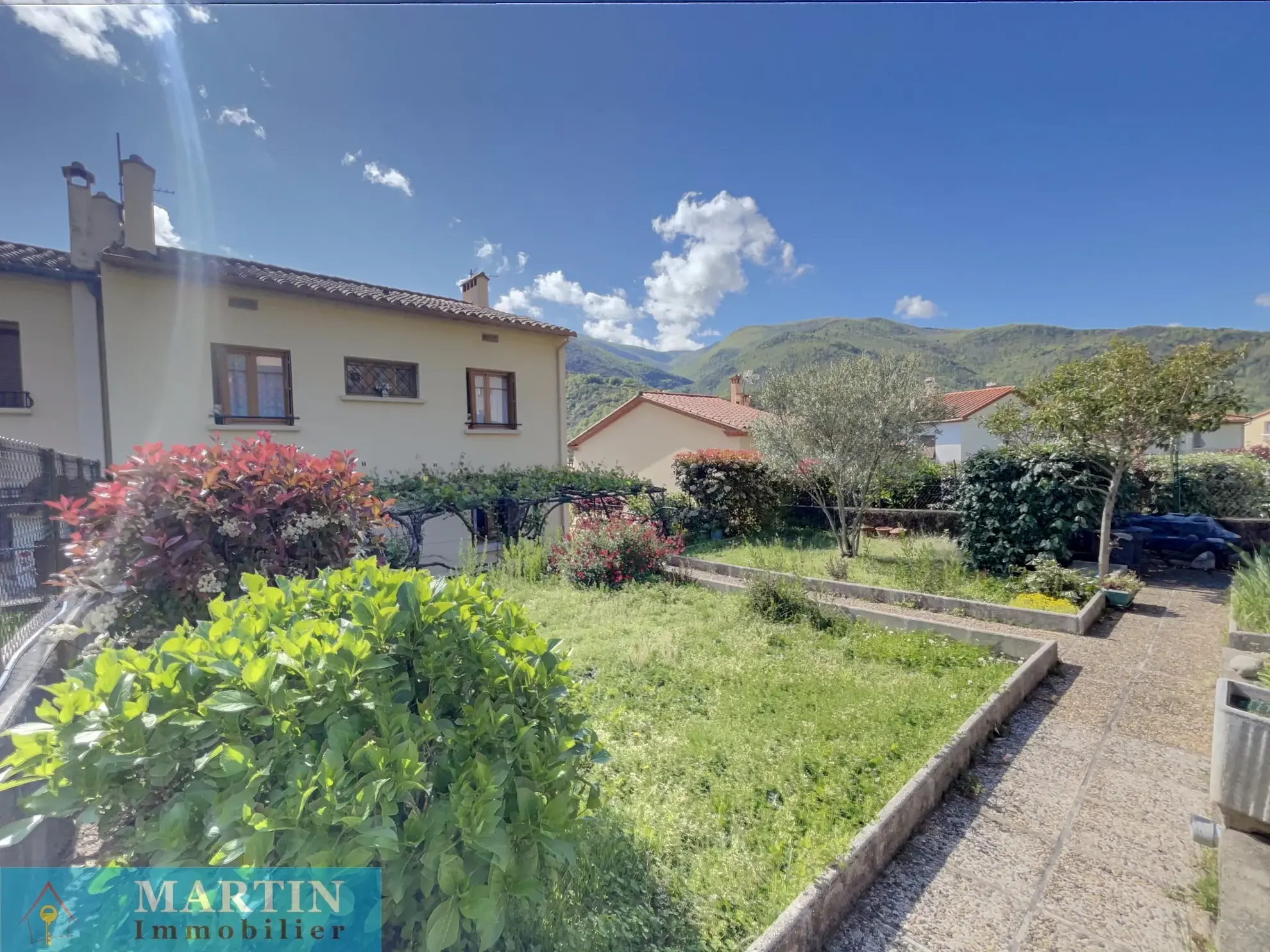 Appartement à vendre à Arles-sur-Tech - Maison 89 m² avec jardin et vue montagne 