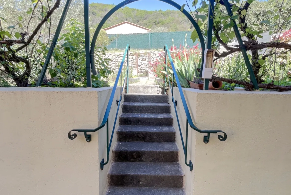 Appartement à vendre à Arles-sur-Tech - Maison 89 m² avec jardin et vue montagne 