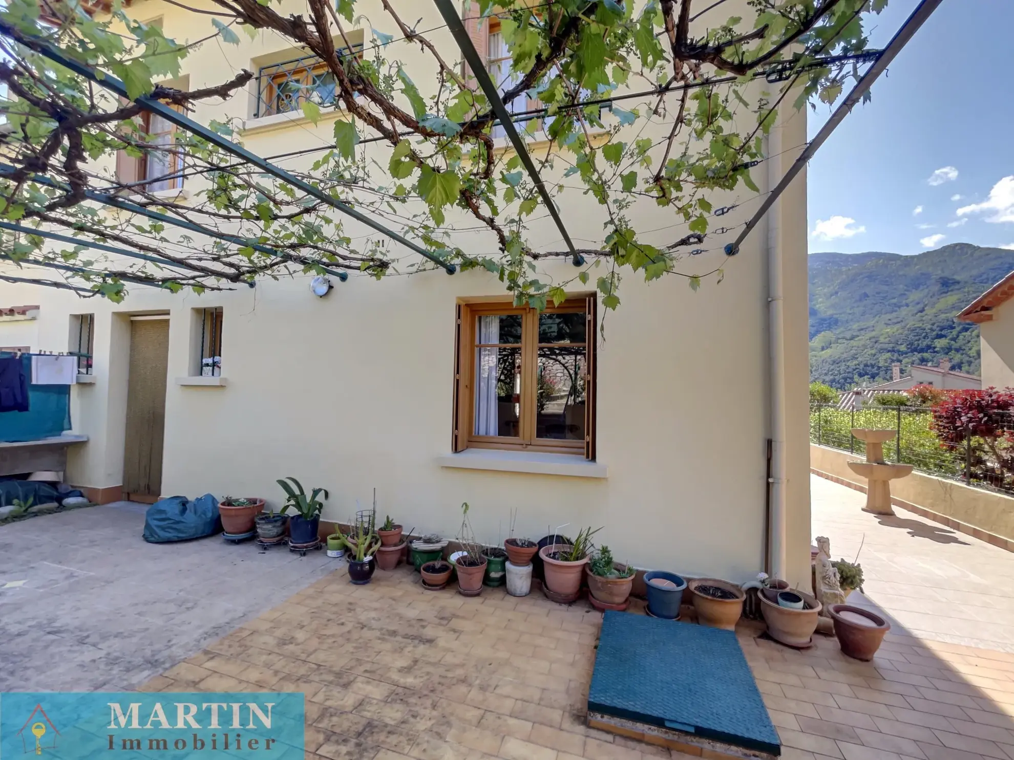 Appartement à vendre à Arles-sur-Tech - Maison 89 m² avec jardin et vue montagne 