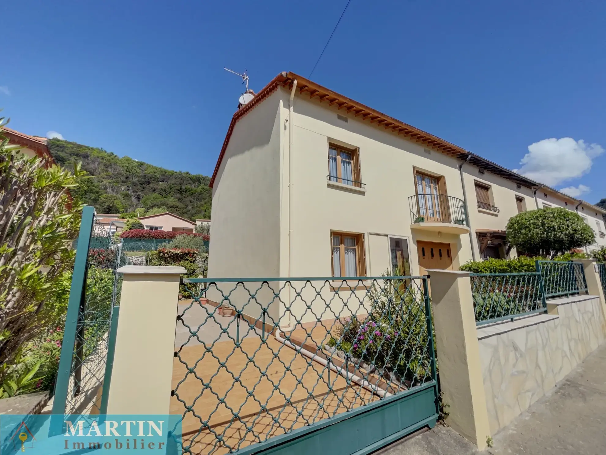 Appartement à vendre à Arles-sur-Tech - Maison 89 m² avec jardin et vue montagne 