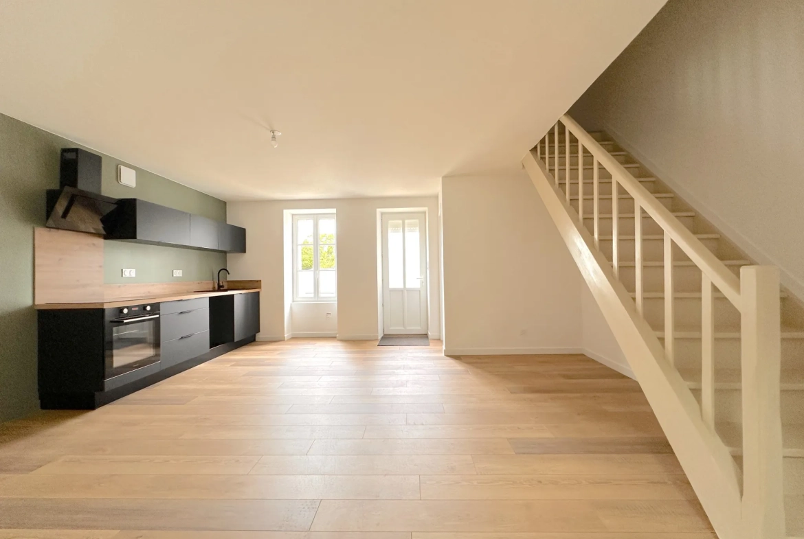 Maison à vendre à Cugand avec 3 chambres, jardin et garage - Résidence paisible 
