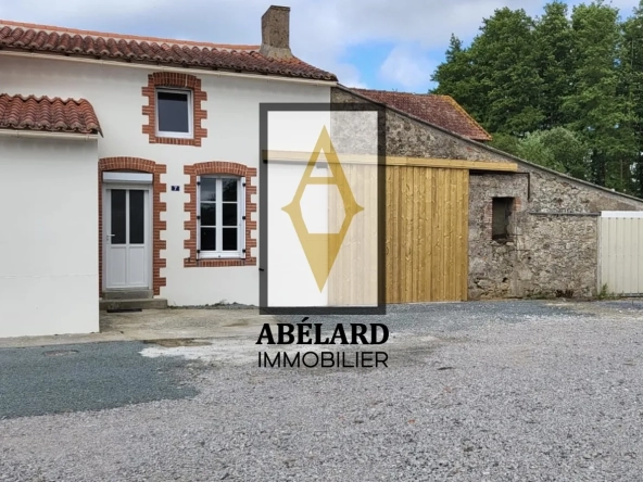Maison à vendre à Cugand avec 3 chambres, jardin et garage - Résidence paisible