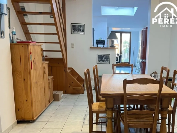 Maison 1930 avec 3 chambres, jardin et emplacement privilégié à Tourcoing