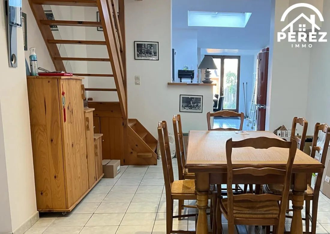Maison 1930 avec 3 chambres, jardin et emplacement privilégié à Tourcoing 
