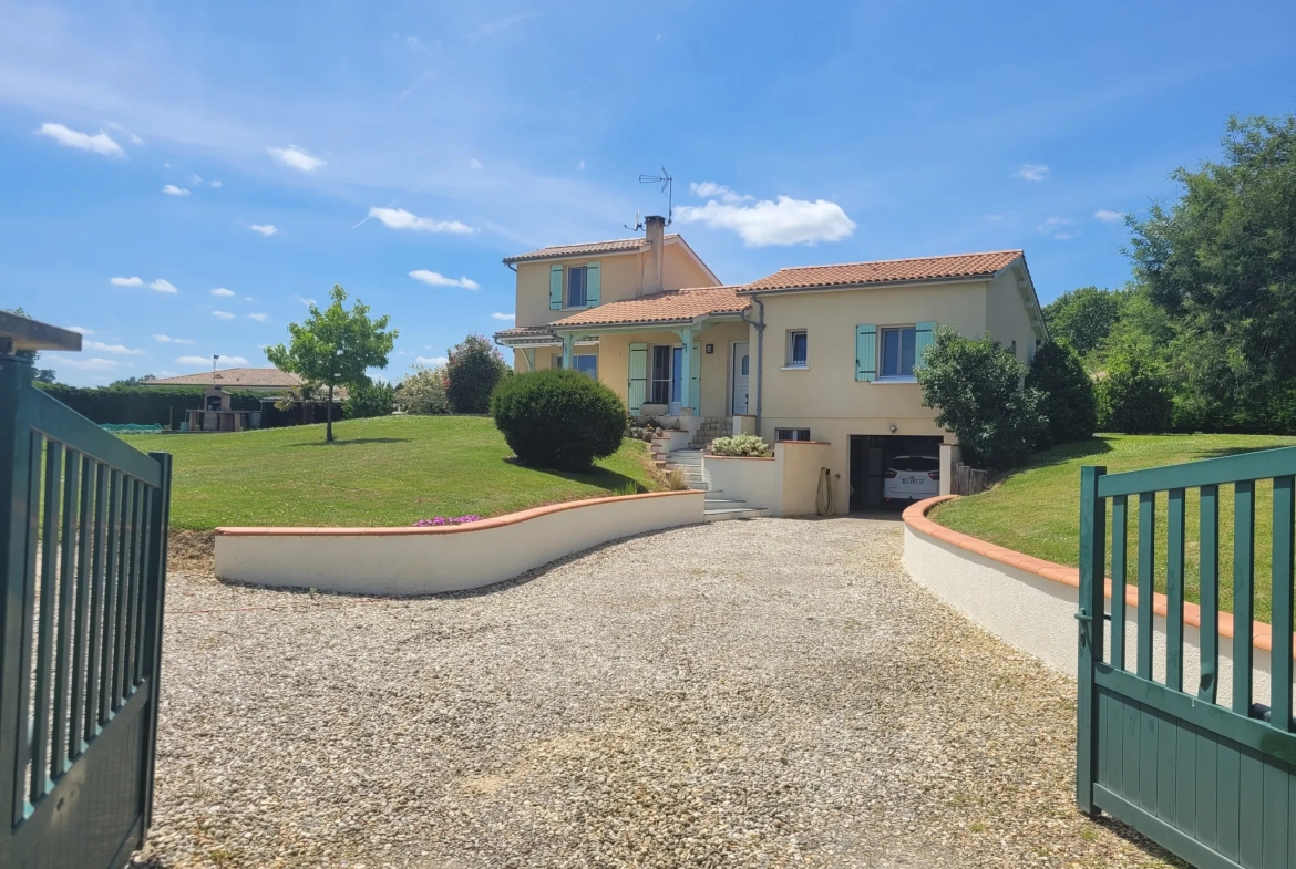 Maison 3 chambres avec sous-sol, proche autoroute à Marmande dans un secteur calme 