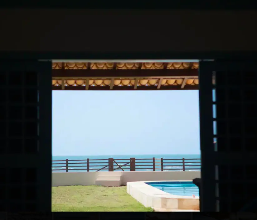Villa en Front de Mer au Brésil avec Vue Panoramique et Piscine 