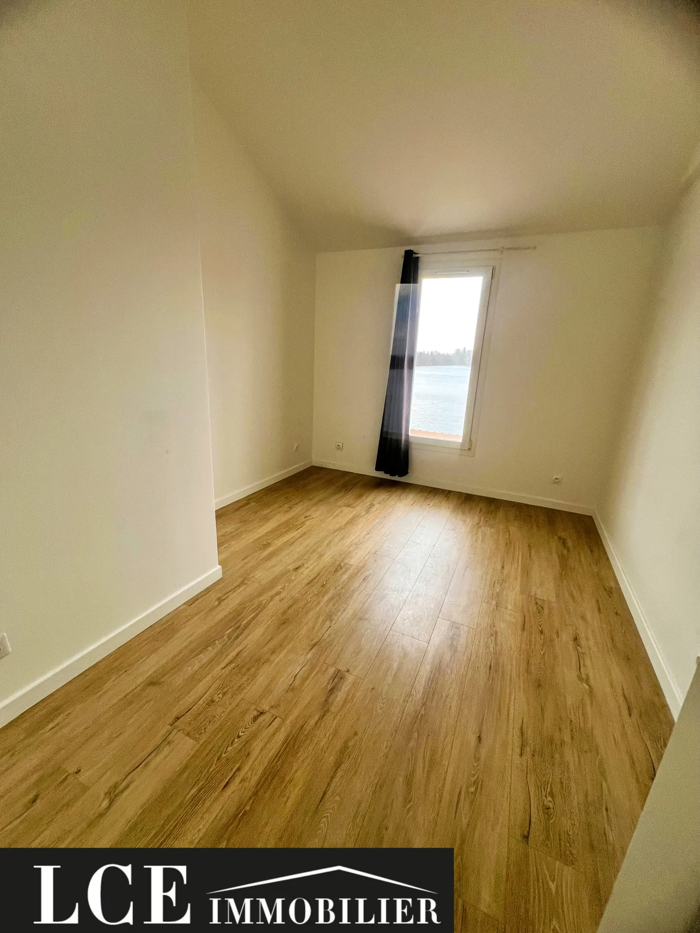 Appartement 3 pièces de 48 m² avec vue sur étang à Vert Le Petit 