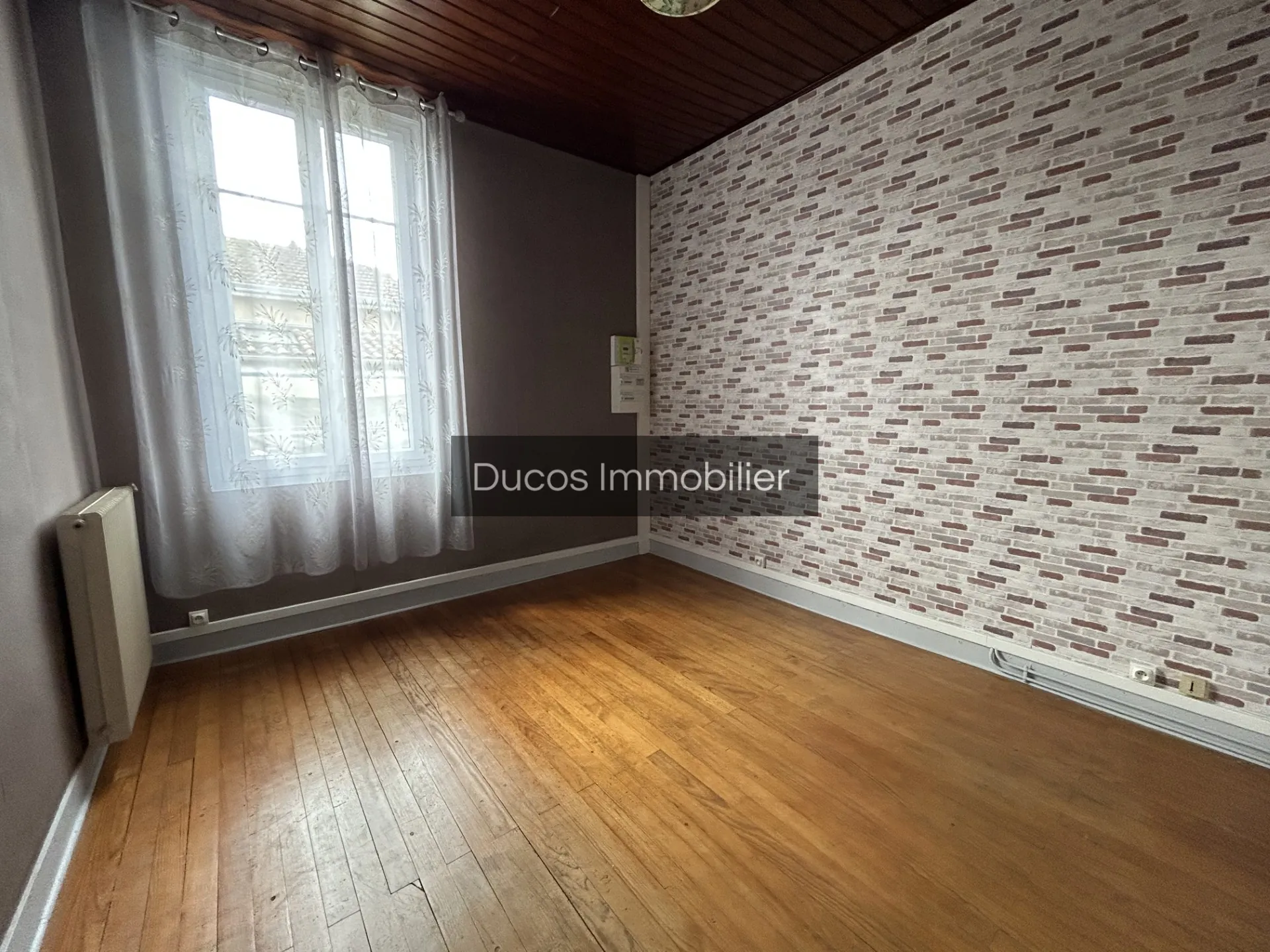 Maison familiale de 2 chambres avec garage et jardin à Marmande 