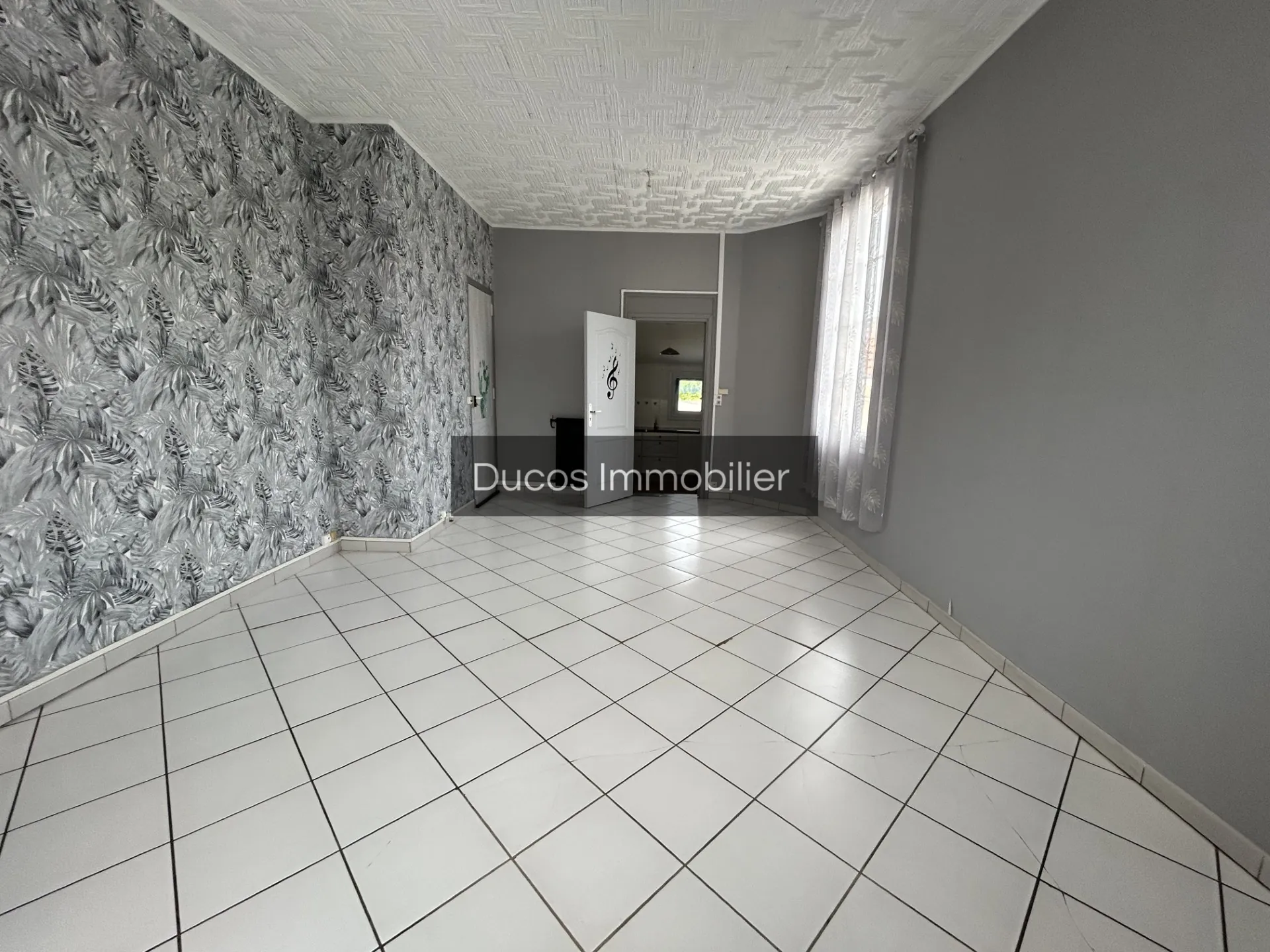 Maison familiale de 2 chambres avec garage et jardin à Marmande 