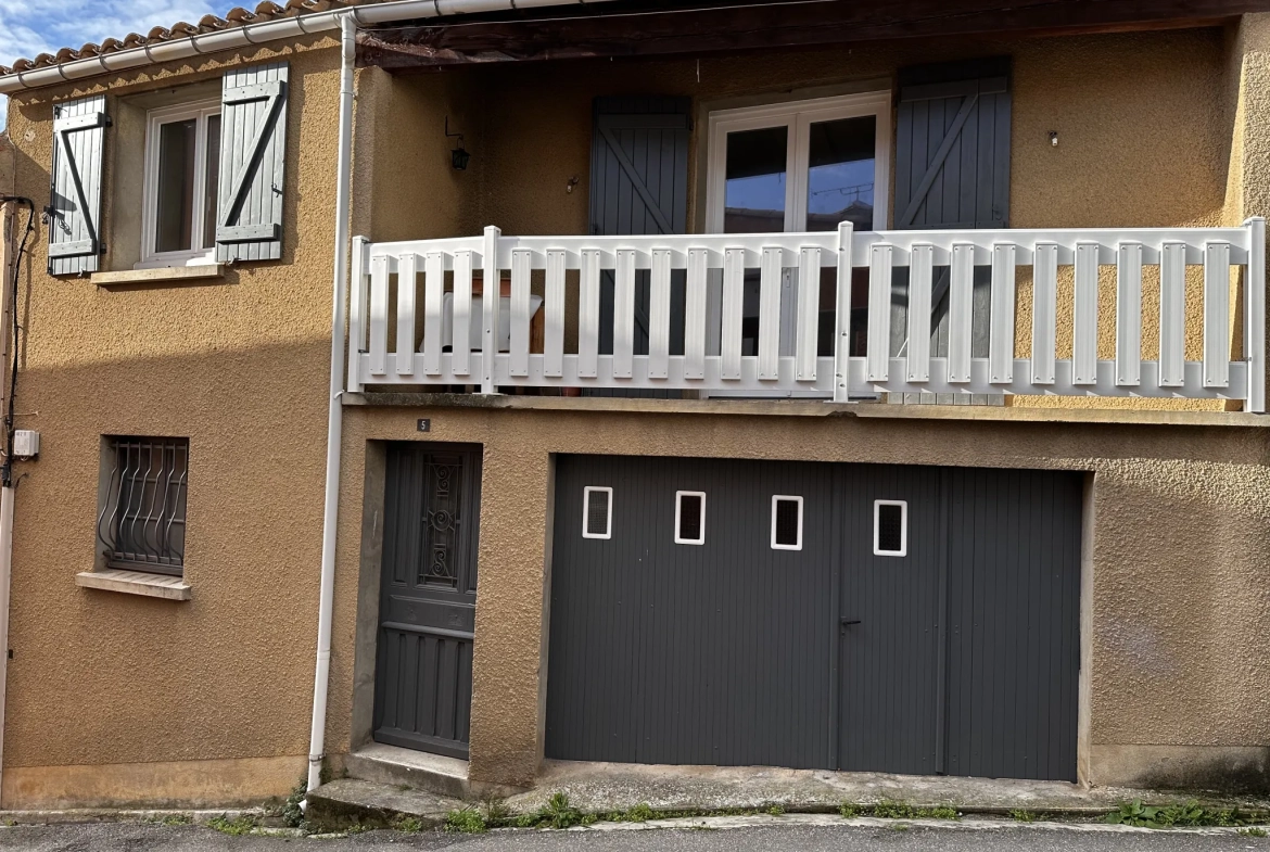 Maison de village en pierres avec jardin à Malras, Limoux, 160 m² 