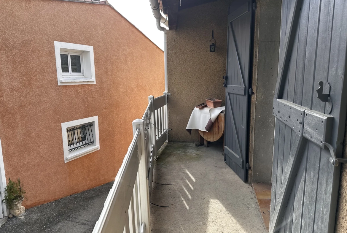 Maison de village en pierres avec jardin à Malras, Limoux, 160 m² 
