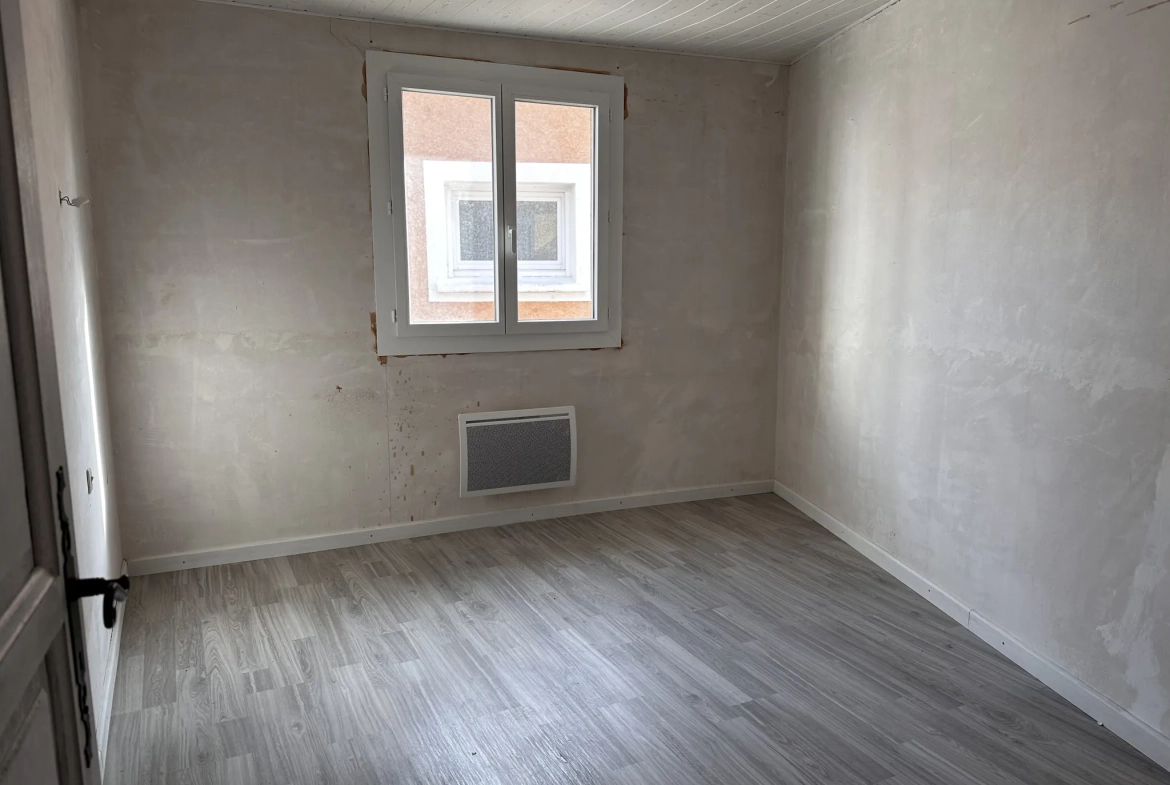 Maison de village en pierres avec jardin à Malras, Limoux, 160 m² 