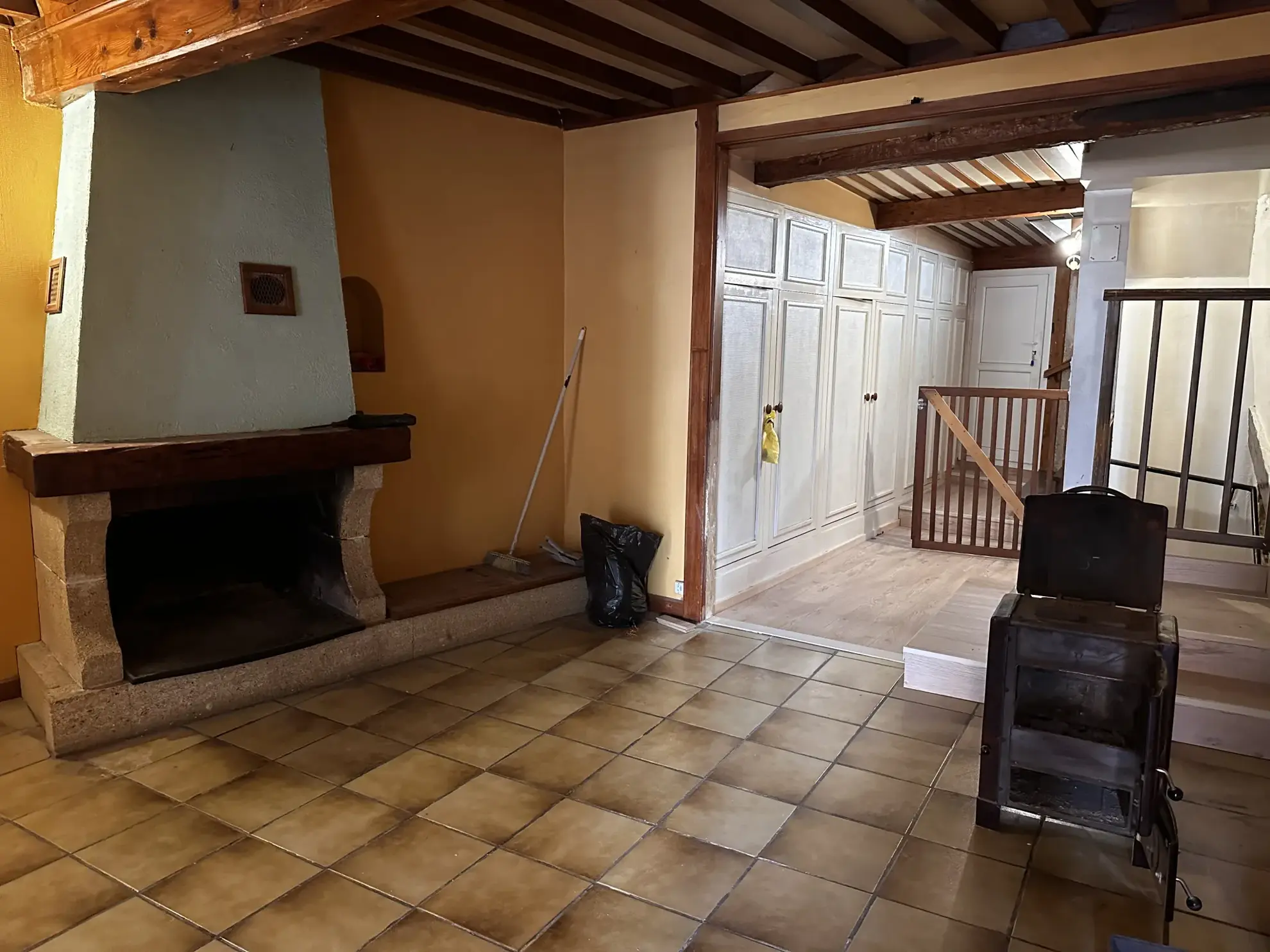 Maison de village en pierres avec jardin à Malras, Limoux, 160 m² 