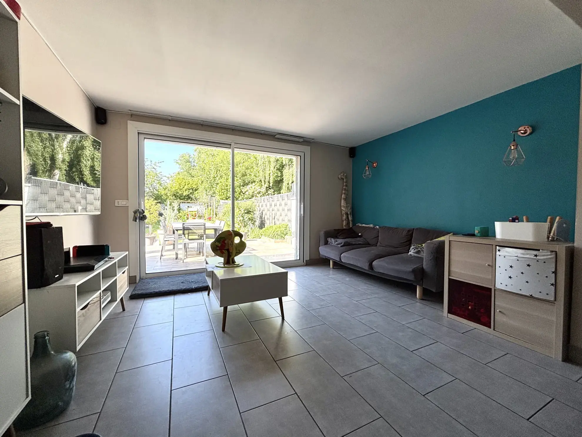 Maison de 112m² à Hem avec jardin et 3 chambres, idéale famille 