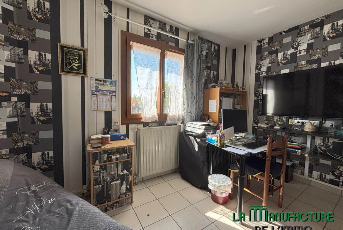 Maison de plain-pied avec terrasse et jardin à Saint-Étienne - 103 m² 