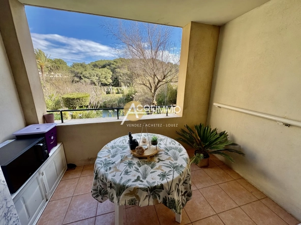 Appartement T2 de 27m² avec piscine et tennis à Six Fours Les Plages 