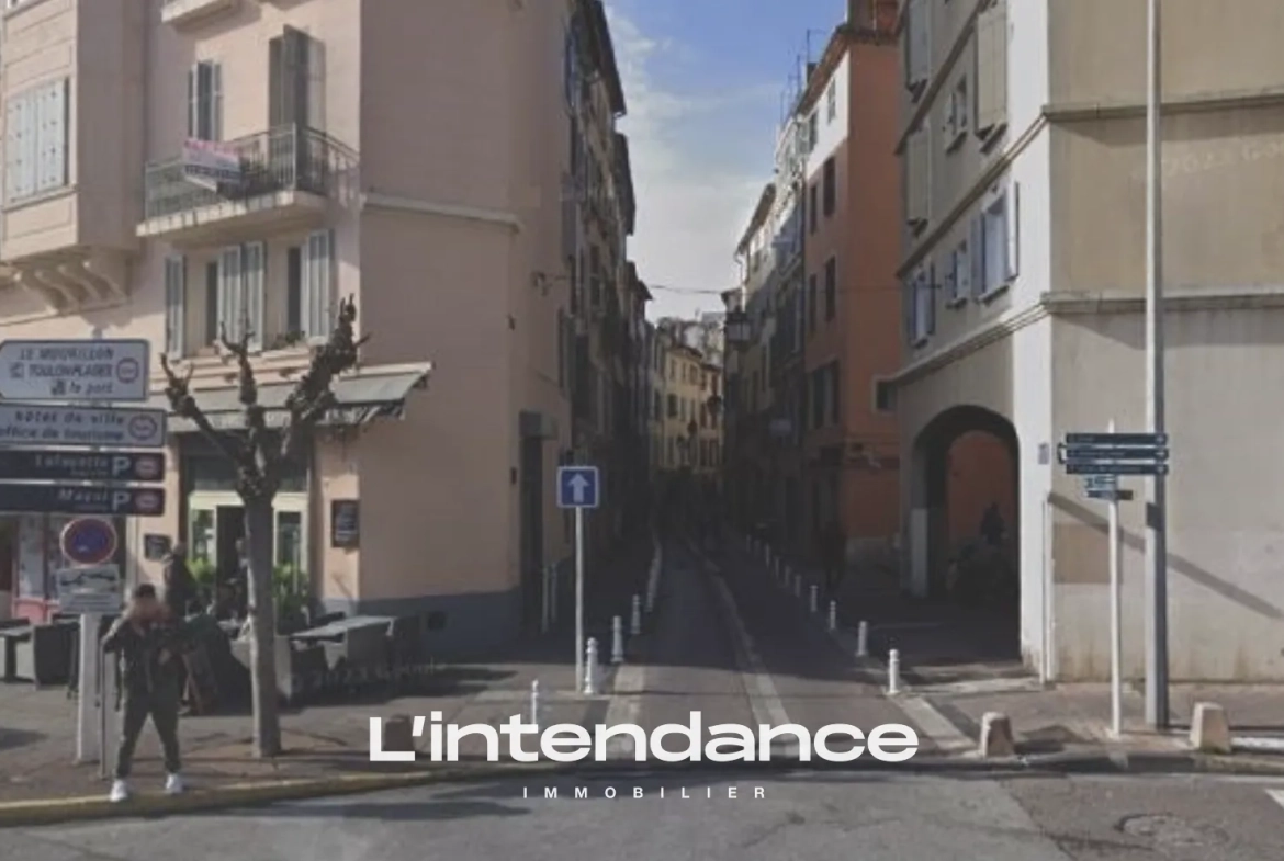 Appartement T2 à Toulon de 40 m² avec mezzanine, idéal investissement 