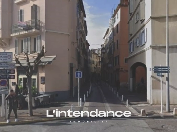 Appartement T2 à Toulon de 40 m² avec mezzanine, idéal investissement