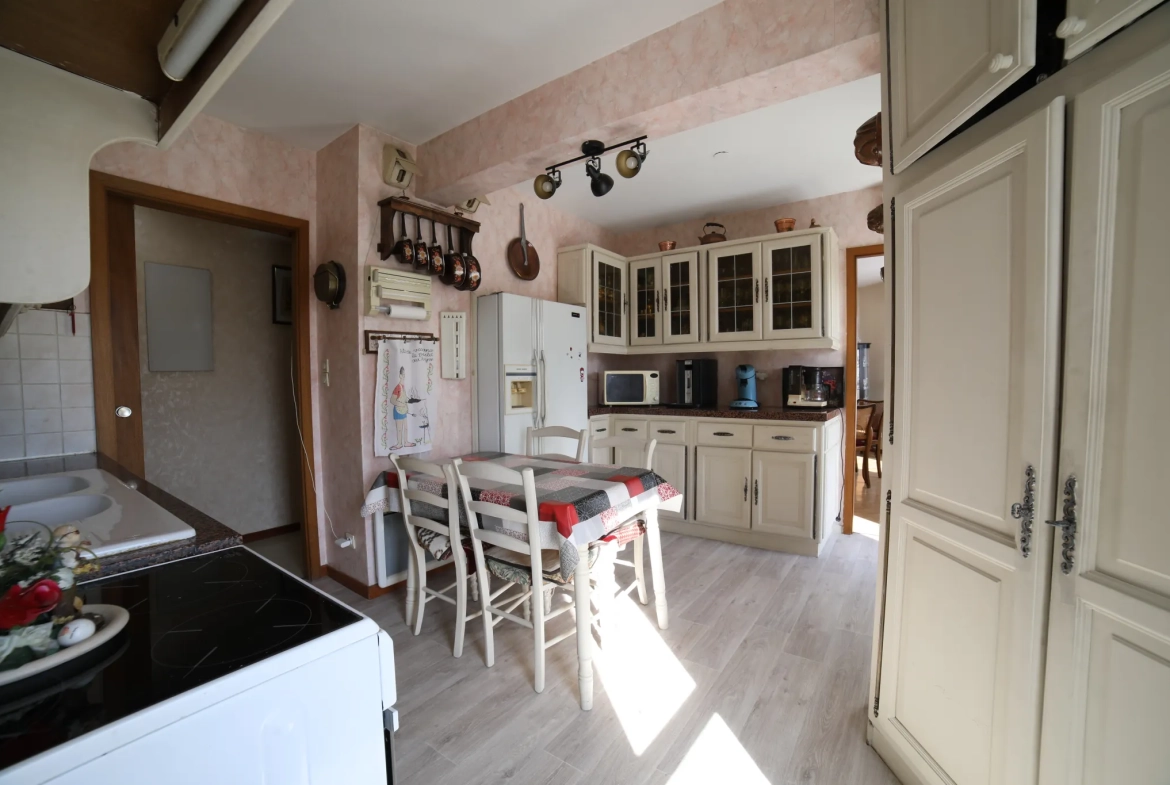 Appartement T4 à Porcelette avec double garage et potentiel de division 