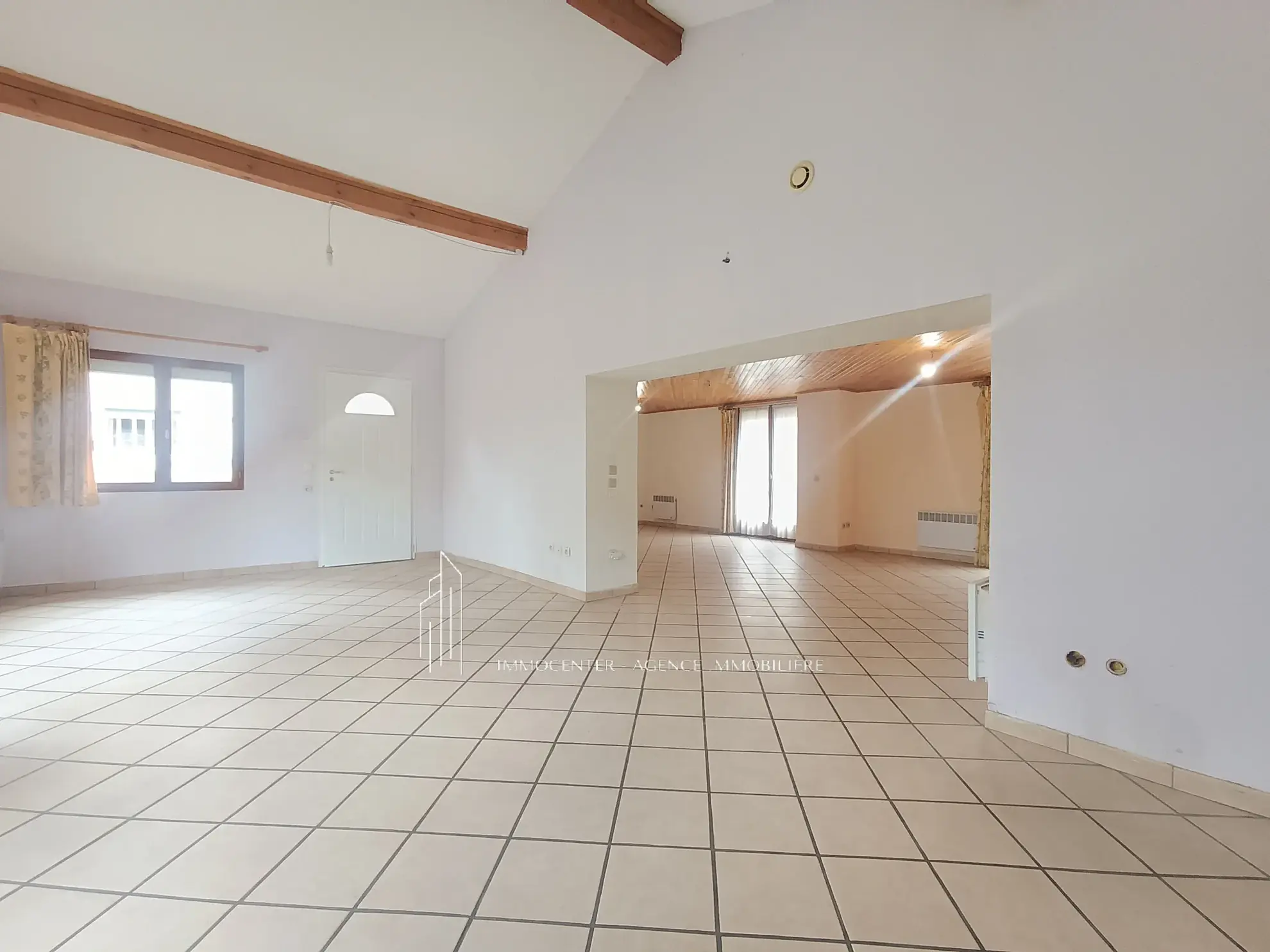 Maison à Bourg-de-Péage de 115 m² avec jardin de 381 m² à vendre 