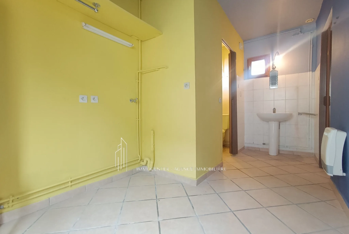 Maison à Bourg-de-Péage de 115 m² avec jardin de 381 m² à vendre 