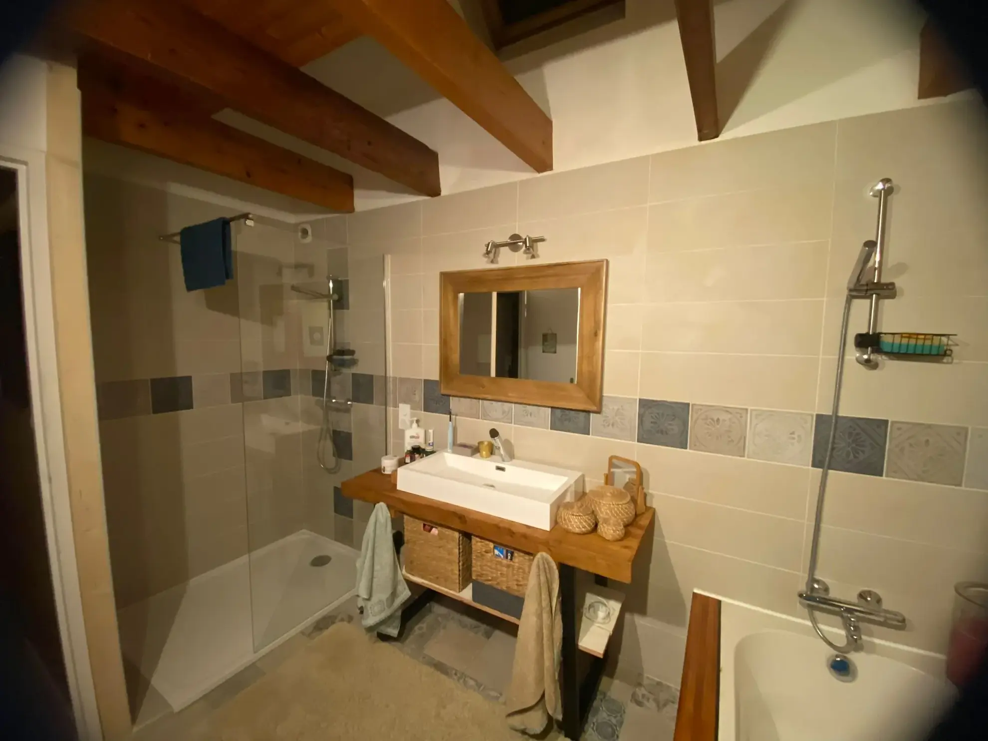 Charmante maison avec 2 chambres à Guissény - 85m², jardin, terrasse 