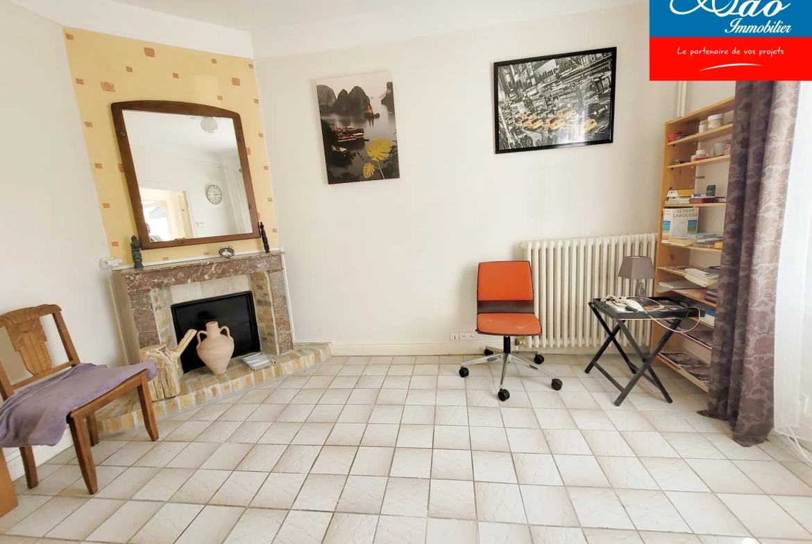 Maison de ville à vendre à Sainte-Savine – Charme et confort proche Troyes 