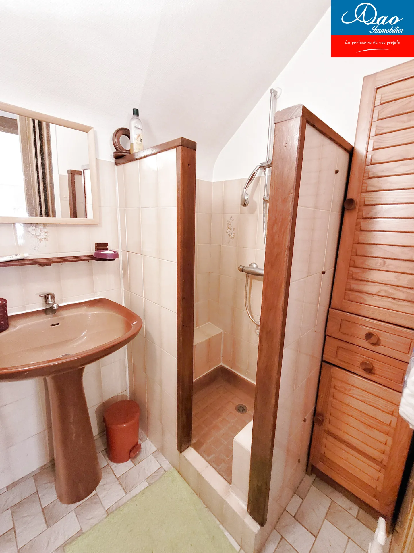 Maison de ville à vendre à Sainte-Savine – Charme et confort proche Troyes 