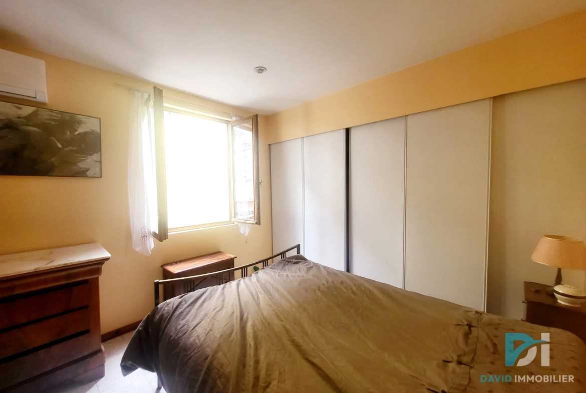 Maison de ville avec garage à Pomérols de plus de 130 m² 