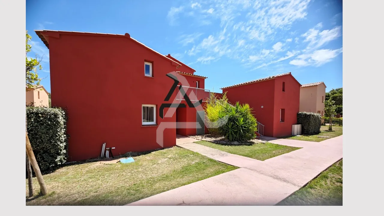 Appartement T2 lumineux dans résidence sécurisée près de Porto-Vecchio, Corse 