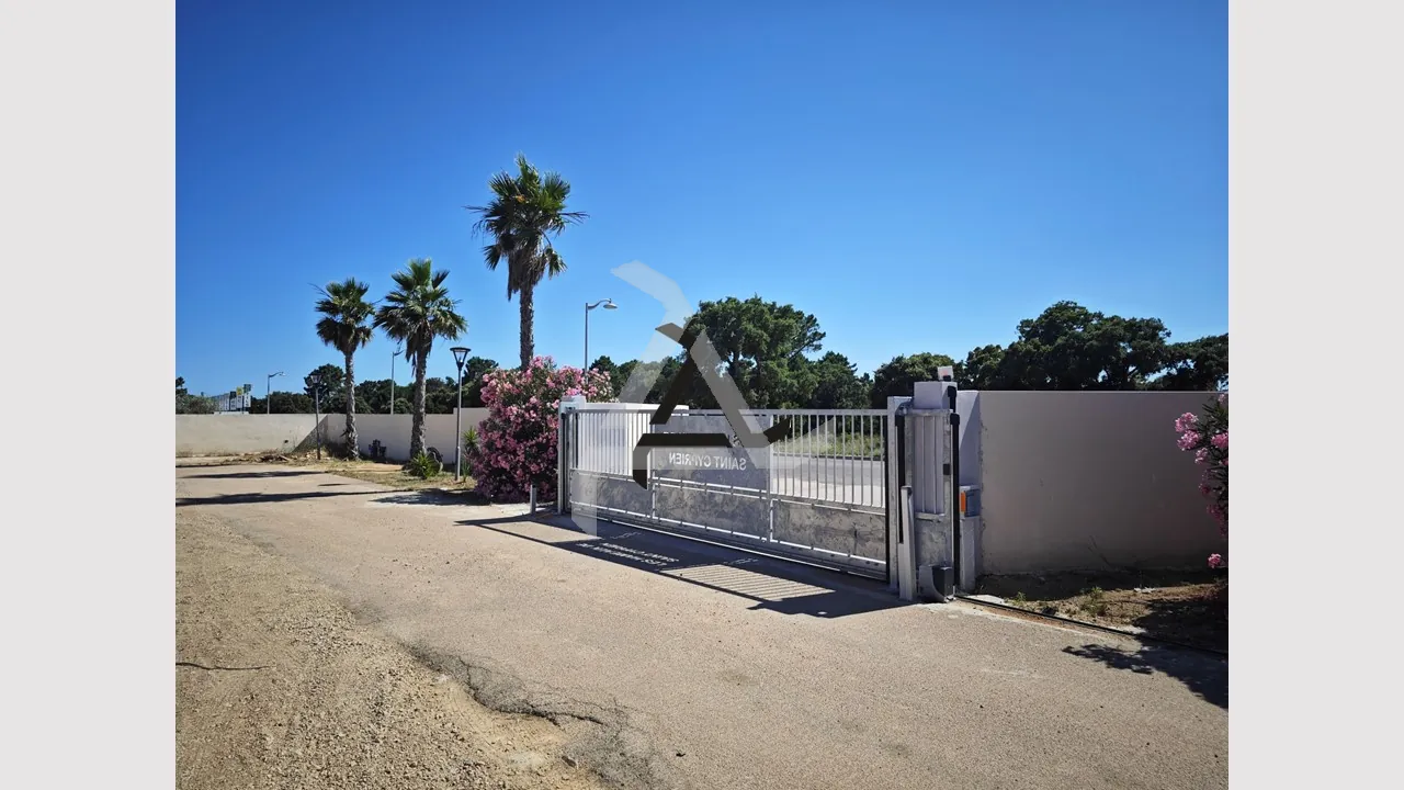 Appartement T2 lumineux dans résidence sécurisée près de Porto-Vecchio, Corse 