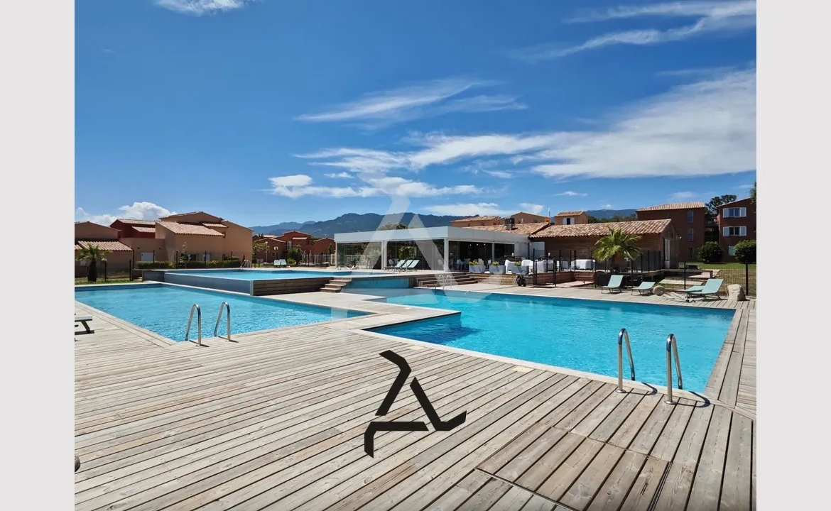 Appartement T2 lumineux dans résidence sécurisée près de Porto-Vecchio, Corse 