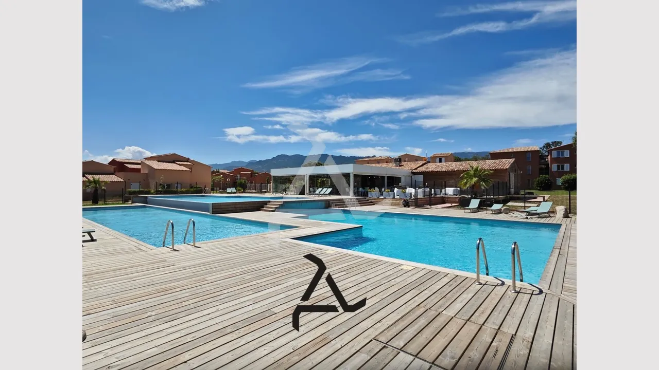 Appartement T2 lumineux dans résidence sécurisée près de Porto-Vecchio, Corse 