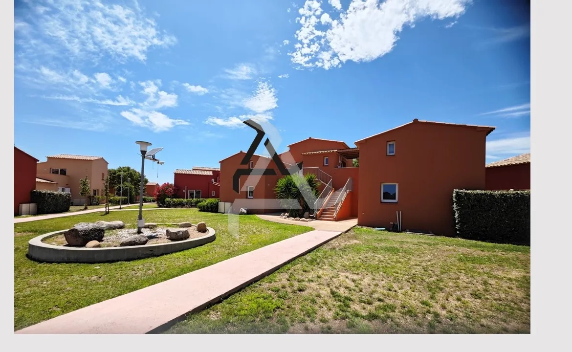 Appartement T2 lumineux dans résidence sécurisée près de Porto-Vecchio, Corse 