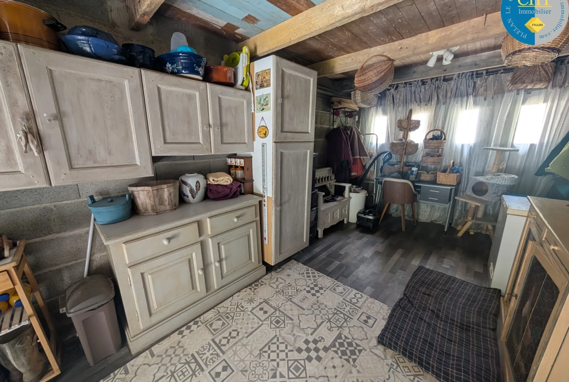 Maison en vente proche de la forêt de Brocéliande avec terrain arboré 