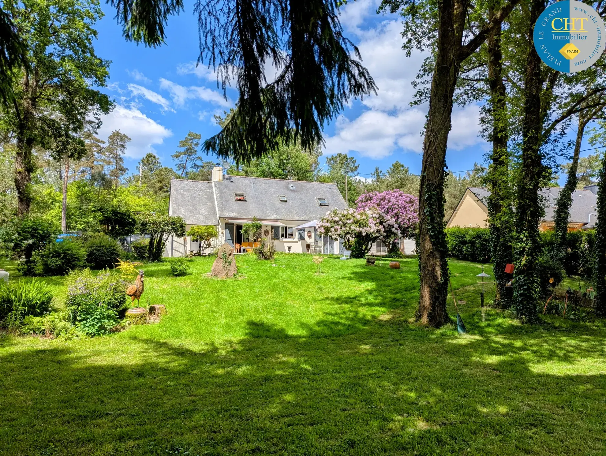 Maison en vente proche de la forêt de Brocéliande avec terrain arboré 