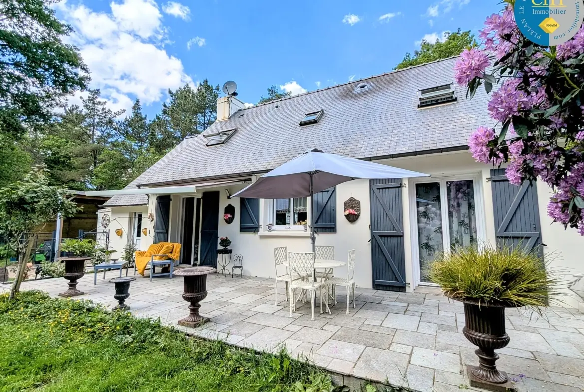 Maison en vente proche de la forêt de Brocéliande avec terrain arboré 