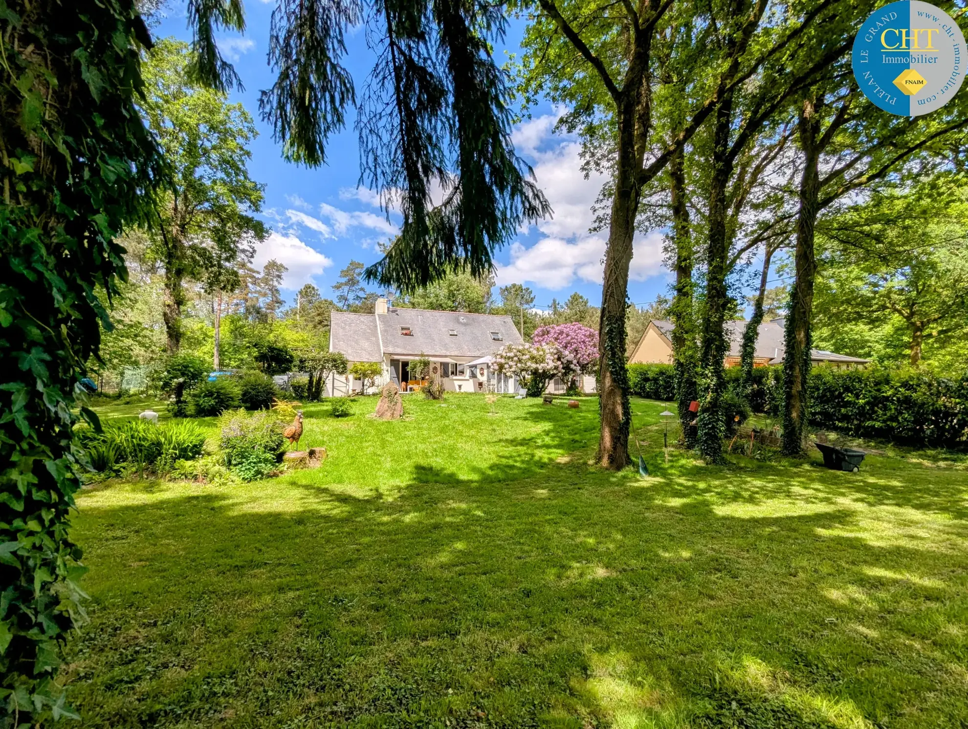 Maison en vente proche de la forêt de Brocéliande avec terrain arboré 
