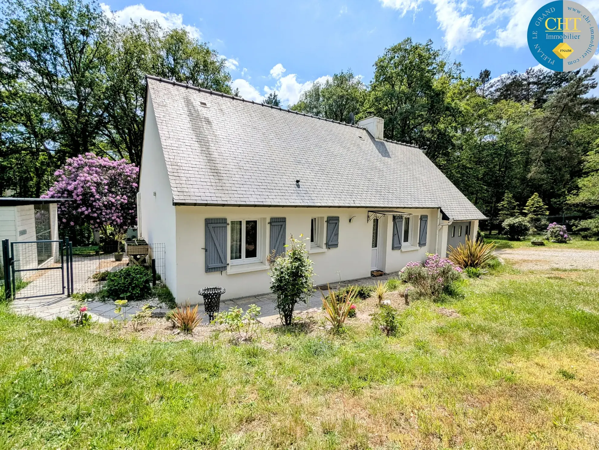 Maison en vente proche de la forêt de Brocéliande avec terrain arboré 