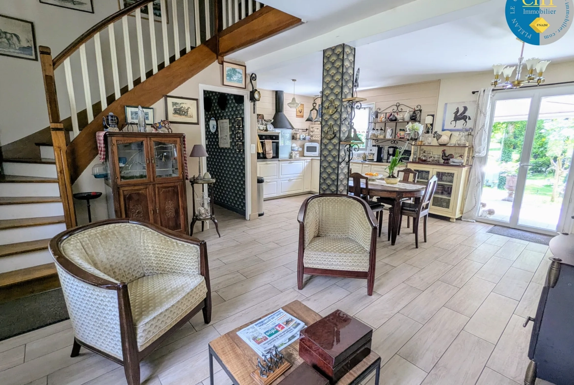 Maison en vente proche de la forêt de Brocéliande avec terrain arboré 