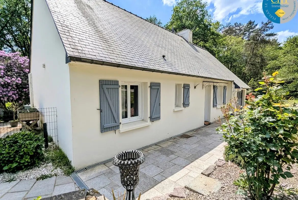 Maison en vente proche de la forêt de Brocéliande avec terrain arboré 