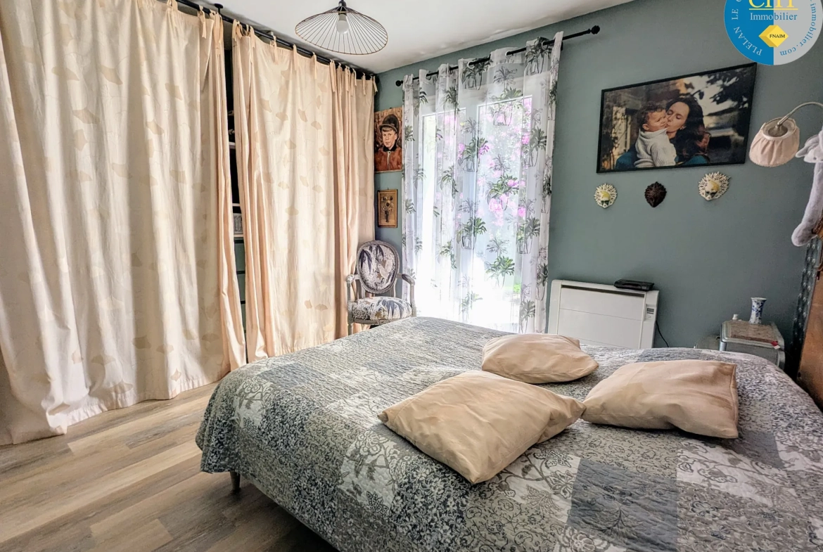 Maison en vente proche de la forêt de Brocéliande avec terrain arboré 