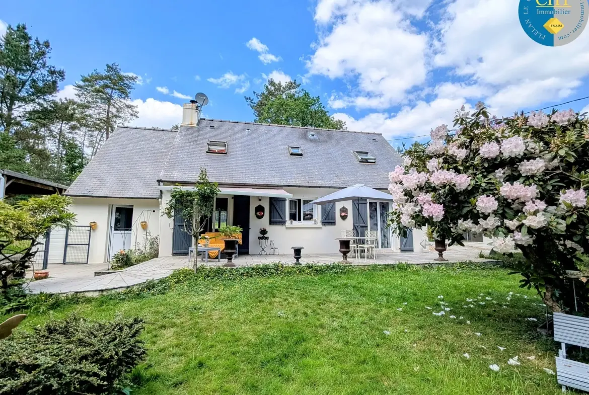 Maison en vente proche de la forêt de Brocéliande avec terrain arboré 
