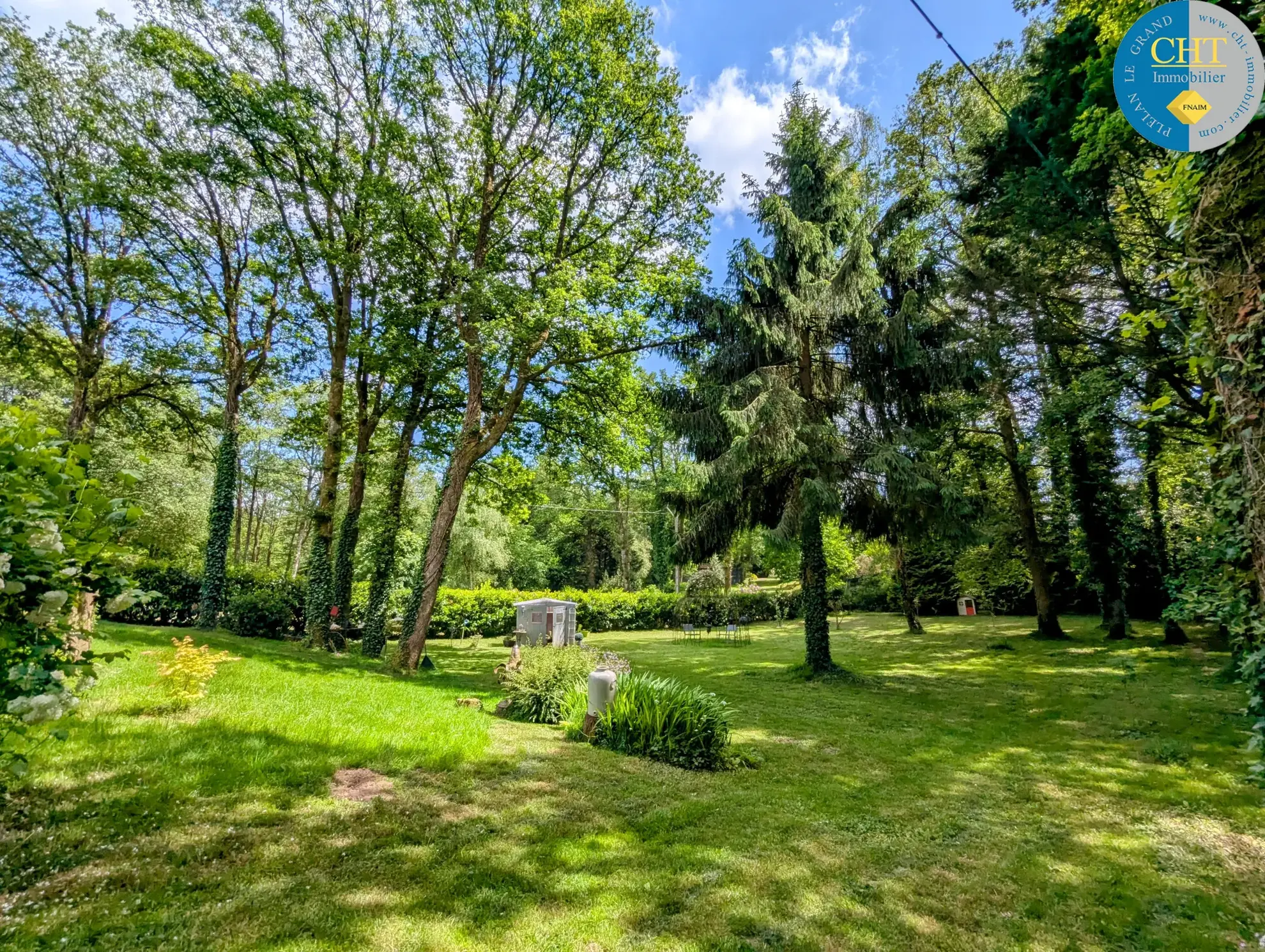 Maison en vente proche de la forêt de Brocéliande avec terrain arboré 