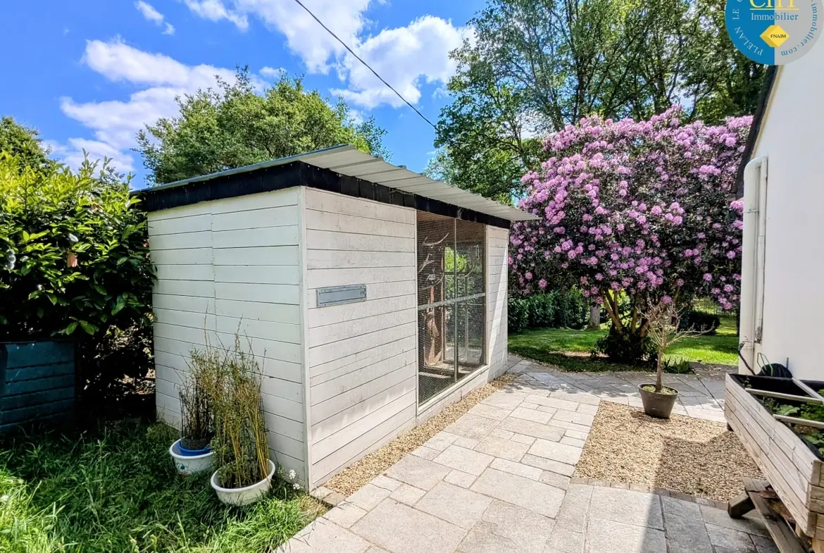 Maison en vente proche de la forêt de Brocéliande avec terrain arboré 